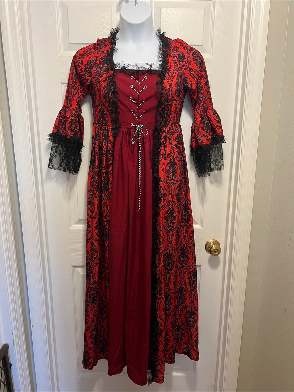 Red and Black Victorian-Inspired Lace Trim Gown/costume
